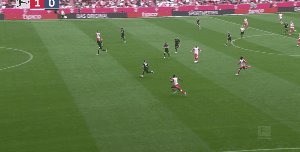 【德甲】拜仁7比0波鸿 凯恩上演帽子戏法