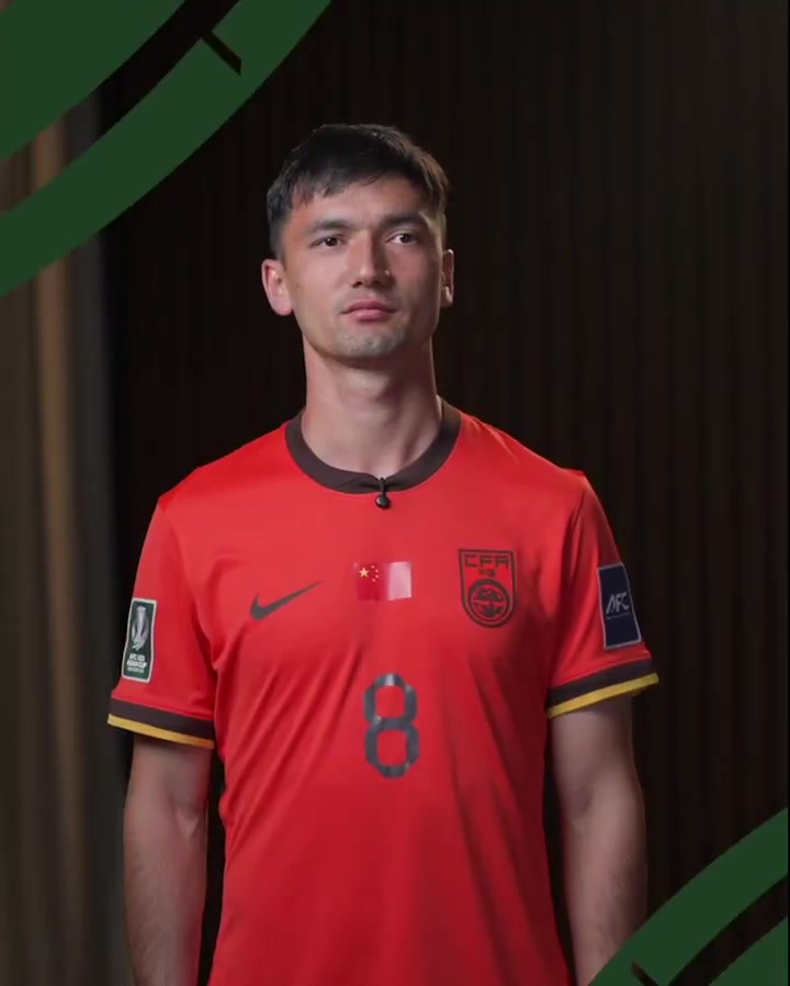 竞技宝-木塔力甫谈完美球员：韦世豪右脚+邵佳一左脚+武磊速度+郑智球商